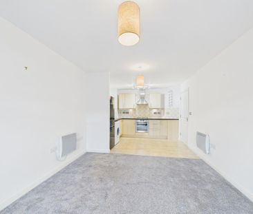 1 bedroom flat to rent - Photo 3