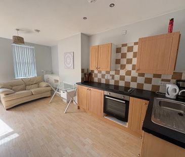 99 Kilburn Street, Donegall Road, Belfast, BT12 6JT - Photo 3