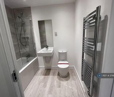 1 bedroom flat to rent - Photo 6