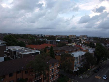 Kogarah - Photo 5