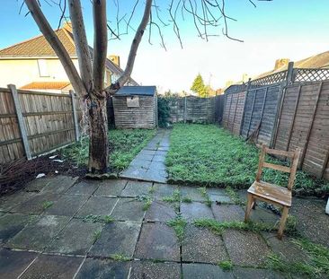 Harrold Road, Dagenham, RM8 - Photo 2