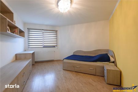 Vila eleganta, spatii generoase, conditii deosebite, Harman - Fotografie 4