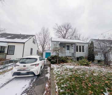 13 Doncaster Blvd, St. Catharines - 2 Bedroom Detached House - Photo 4