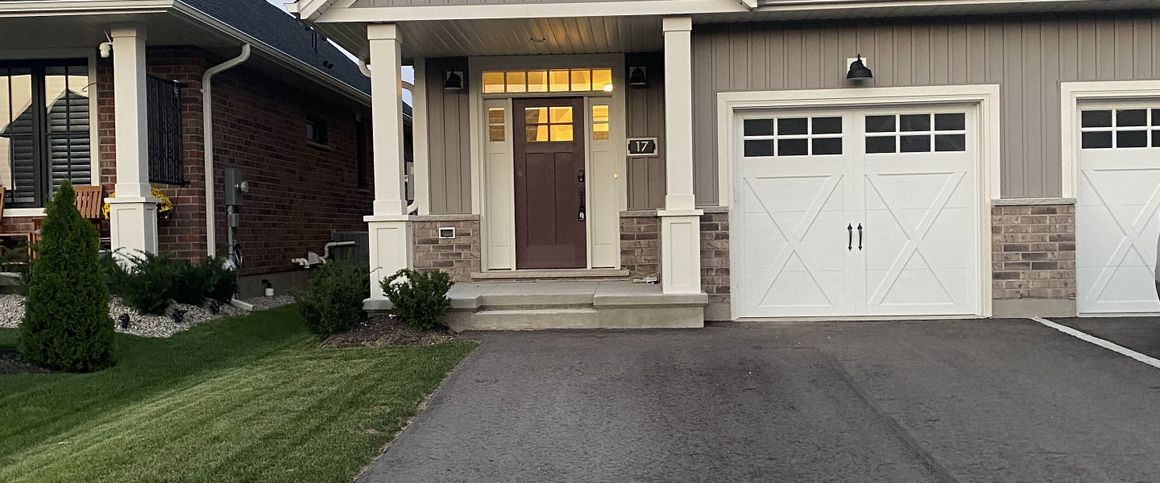 For Lease - 17 Huntley Avenue, Tillsonburg, Ontario - Photo 1