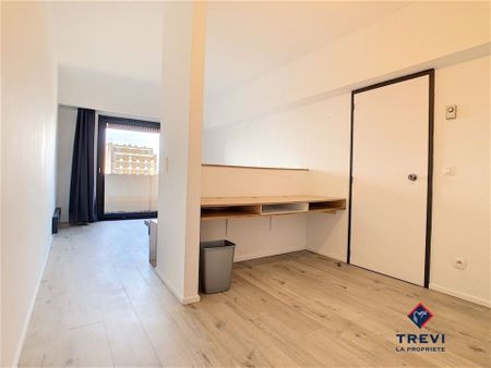 - 3 bedrooms - Photo 4