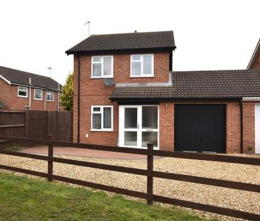 2 bedroom link detached house to rent - Photo 3