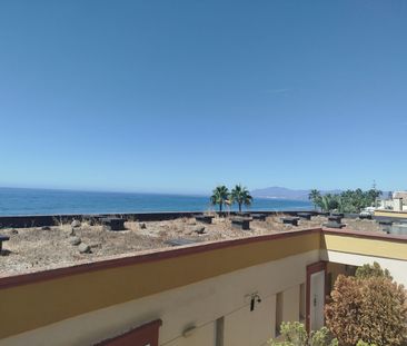 Middle Floor Apartment in Elviria - Photo 4