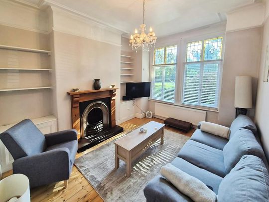 4 bedroom terraced house to rent - Photo 1