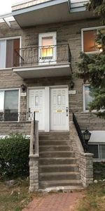 Bright and beautiful 5 1/2 in duplex's 2nd floor in Lasalle by river - Photo 4