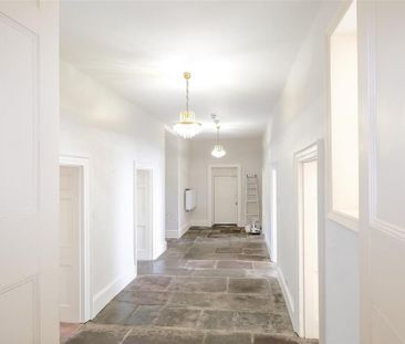 4 bedroom apartment to rent - Photo 5