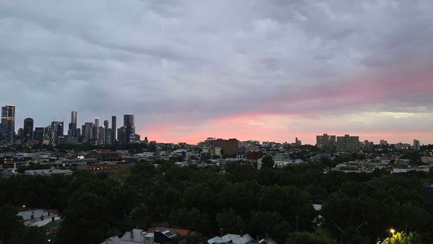 Collingwood - Photo 1