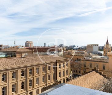 Penthouse for rent with Terrace in Exposició (Valencia) - Photo 6