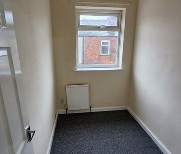 3 Bed Terraced House, Spreadbury Street, M40 - Photo 4