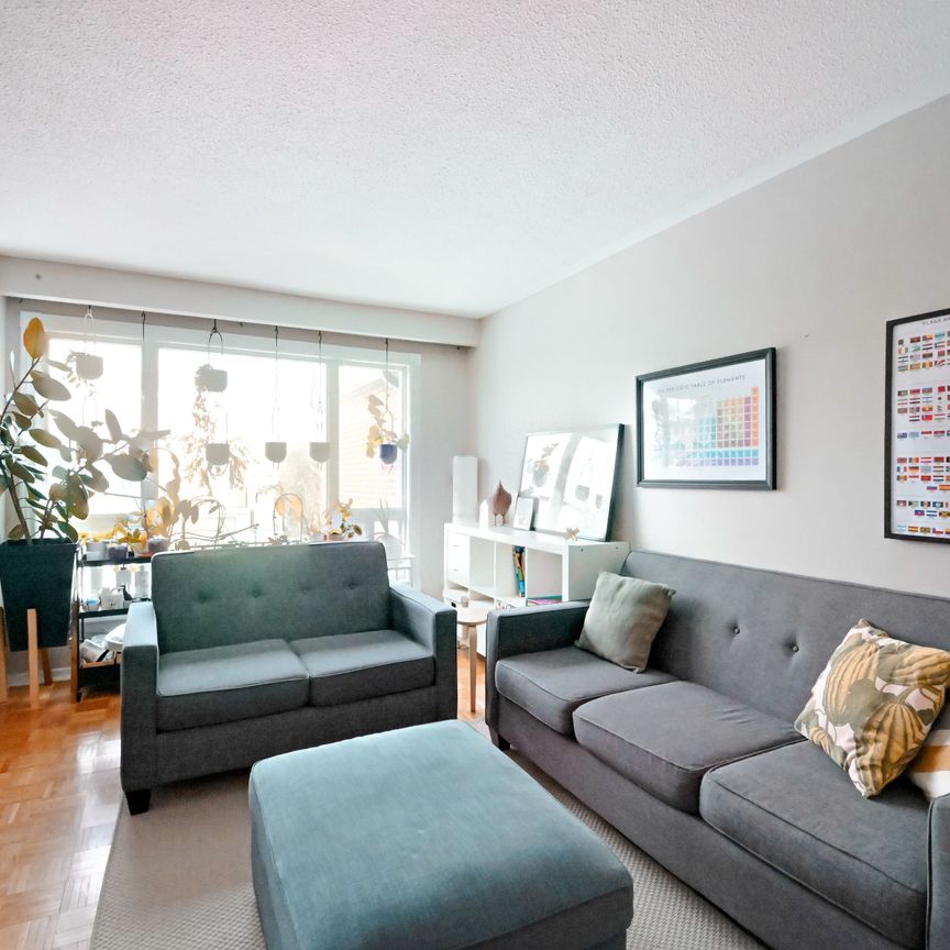 For Lease - 3175 Kirwin Avenue Unit# 159, Mississauga, Ontario - Photo 1
