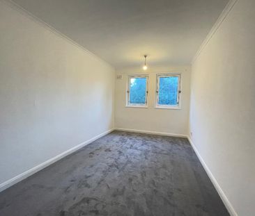 3 bedroom maisonette to rent - Photo 4