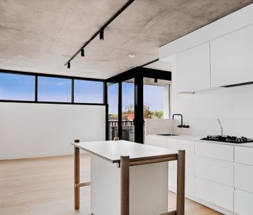 2 Bedroom*307 - Photo 6