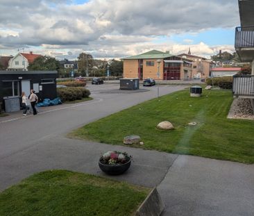 Aprilgatan, Göteborg - Photo 2
