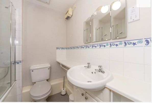 Room in a Shared Flat, Elbe Street, EH6 - Photo 1