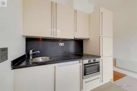 Studio to rent - Photo 4