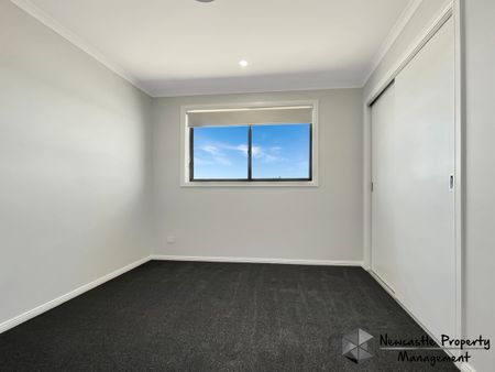 13 Glasspond Street, Chisholm - Photo 2