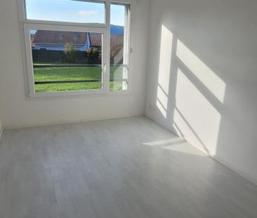 Appartement 2 pièces à Saint-Étienne-lès-Remiremont - Photo 2