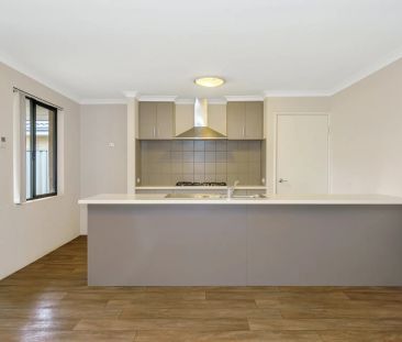 17 Harvey Crescent, South Yunderup. - Photo 3