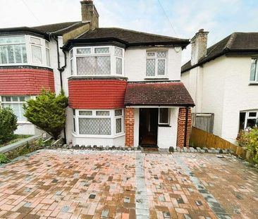 South Drive, Coulsdon, CR5 - Photo 1