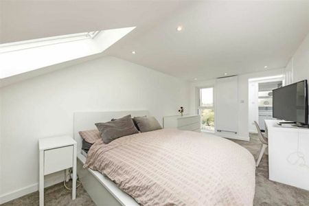 Elmtree Road, Teddington, TW11 - Photo 4