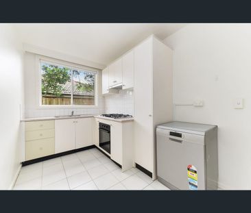 5/36 Elizabeth Street, Bentleigh East, Vic 3165 - Photo 2