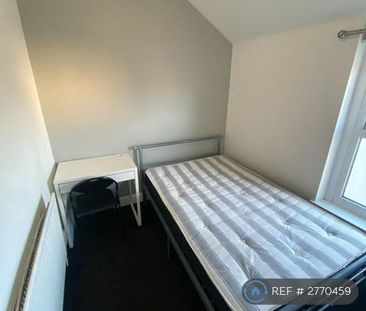 1 bedroom in a house share to rent - Photo 3