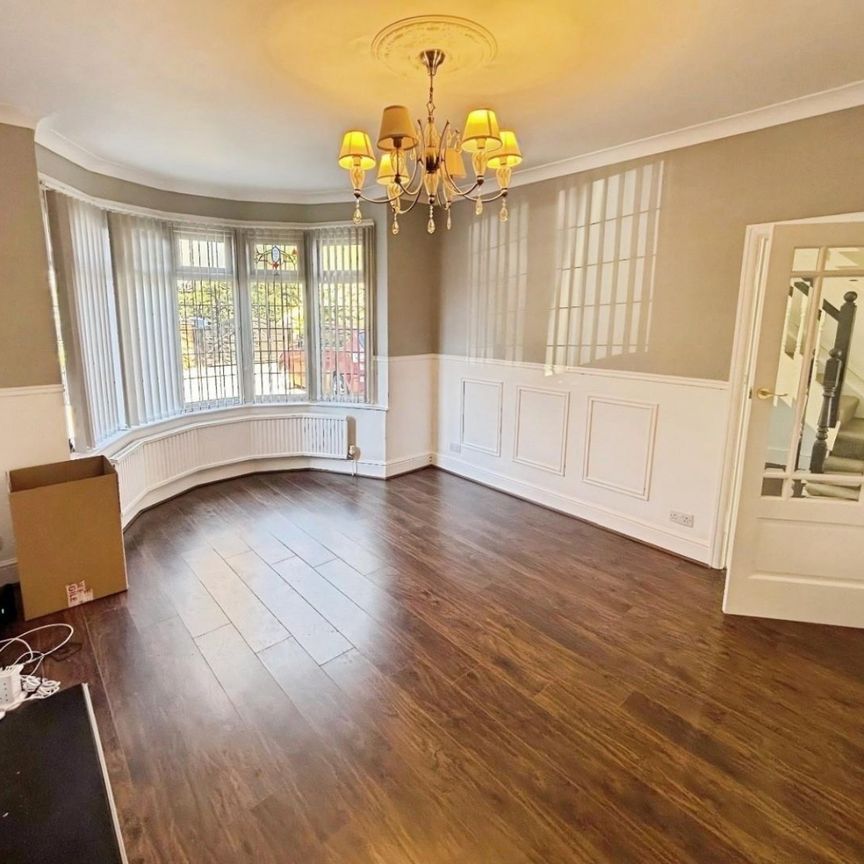 4 bedroom House To Let - Photo 1