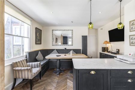 2 bedroom maisonette to rent - Photo 3