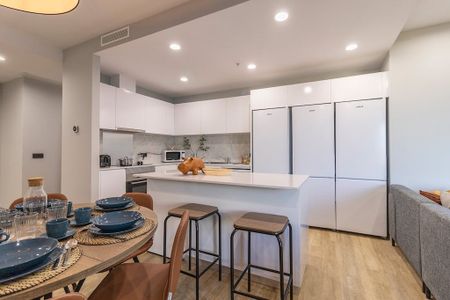 Calle Camilo José Cela, Sevilla, Andalusia 41018 - Photo 4