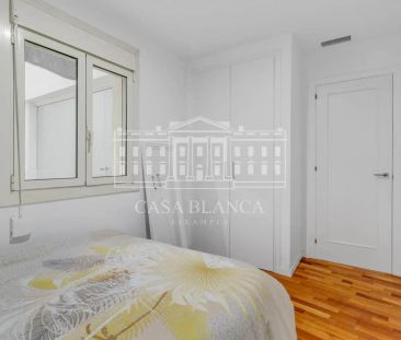 Barcelona Capital - Photo 1