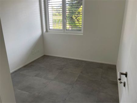 Affitto appartamento 3.5 locali con giardino - Foto 2