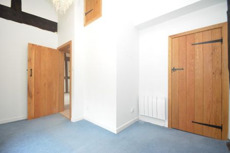 2 bedroom cottage to rent - Photo 2