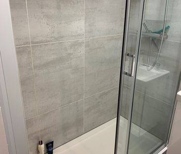 2 Bed Maisonette, Romulus Court, TW8 - Photo 6