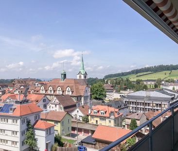 4 1/2-Zimmerwohnung im 2.OG mit herrlicher Aussicht - Foto 5