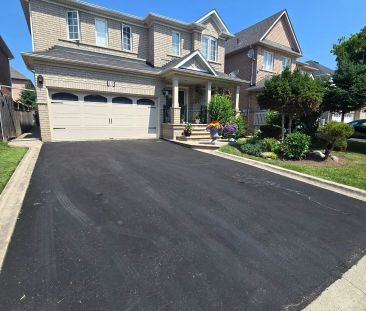 19 Red Plant Crescent #Upper Bedroom - Photo 5