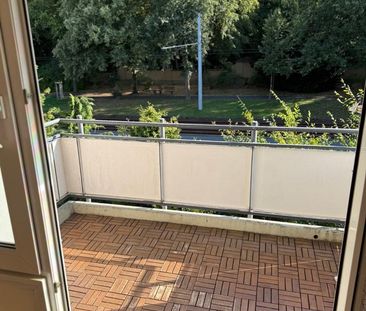 Schöne 2-Zimmer-Wohnung mit Balkon & Garage - Photo 5