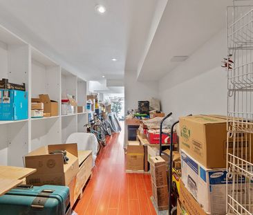 For Lease - 301 Oberfrick Avenue, Vaughan, Ontario - Photo 2
