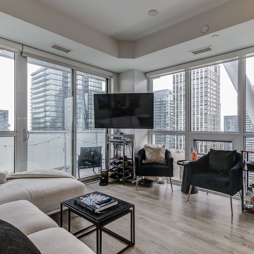For Lease - 101 Erskine Avenue Unit# 2507, Toronto, Ontario - Photo 1