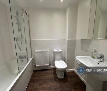 2 bedroom semi-detached house to rent - Photo 6