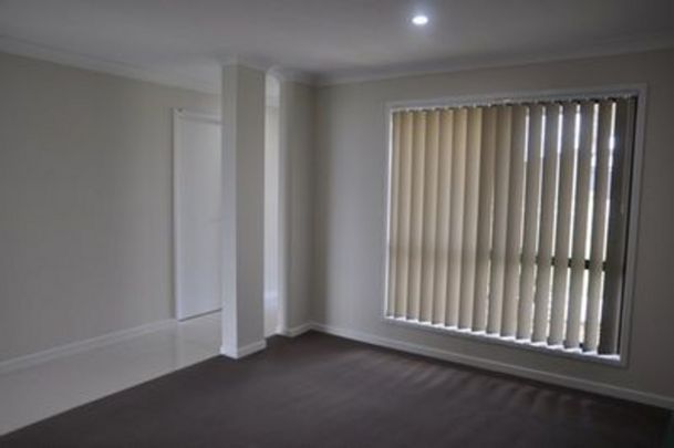 24 Tarcoola Street, Wyreema QLD 4352 - House For Rent | Domain - Photo 1