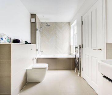 2 bedroom maisonette to rent - Photo 1