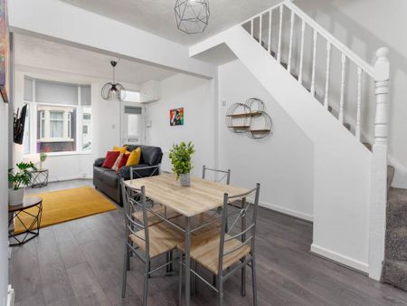 2 bedroom house share to rent - Photo 4