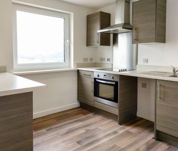 Parkwood Rise, Keighley - Photo 2