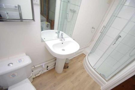 Sotheron Road, Watford, Watford, WD17 - Photo 2