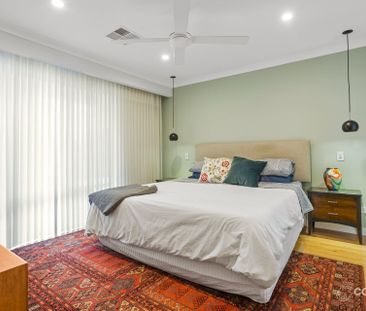 Modern Wembley Home with Pool - Photo 5
