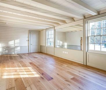 Newly Converted Barn Overlooking Rendcomb College. - Photo 1